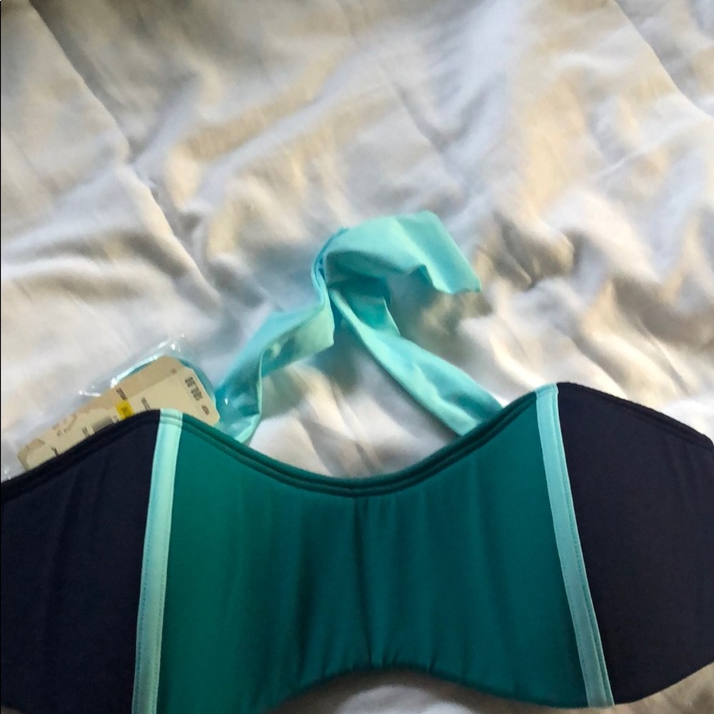 Tommy Bahama deck piping swim top